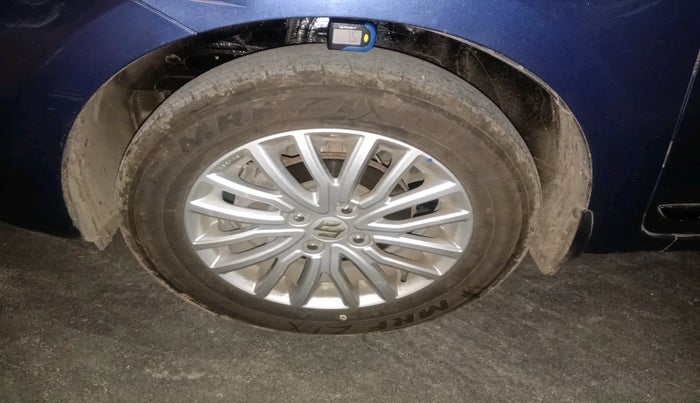 2021 Maruti Dzire ZXI, Petrol, Manual, 71,231 km, tyre