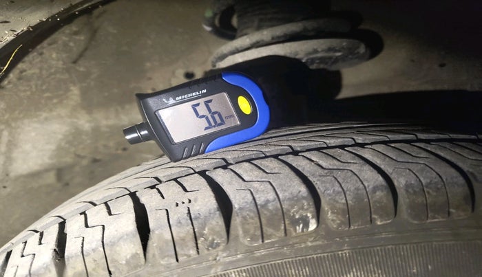 2014 Maruti Swift VDI, Diesel, Manual, 1,26,053 km, tyre