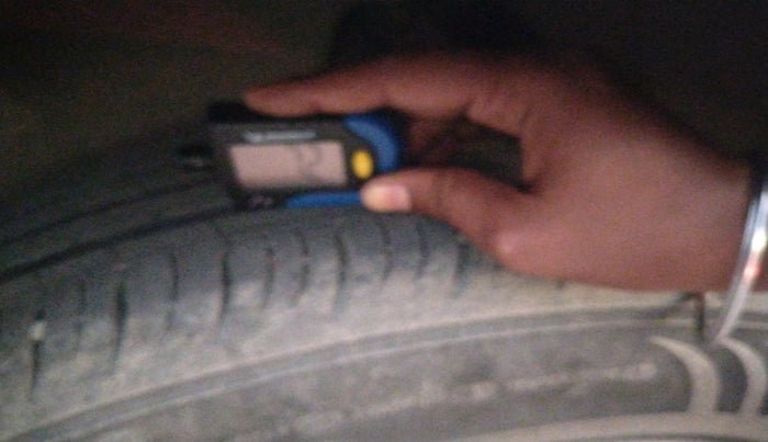 2022 Tata Safari XZA PLUS, Diesel, Automatic, 95,314 km, tyre