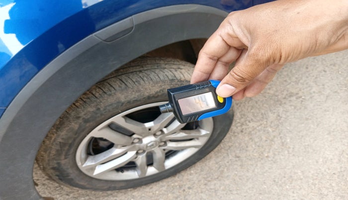 2023 Renault TRIBER RXZ, Petrol, Manual, 19,781 km, tyre