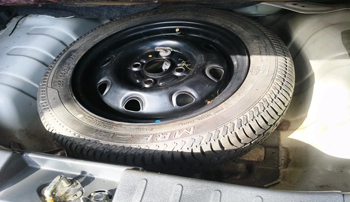 2015 Maruti Alto K10 VXI AMT, Petrol, Automatic, 7,204 km, tyre