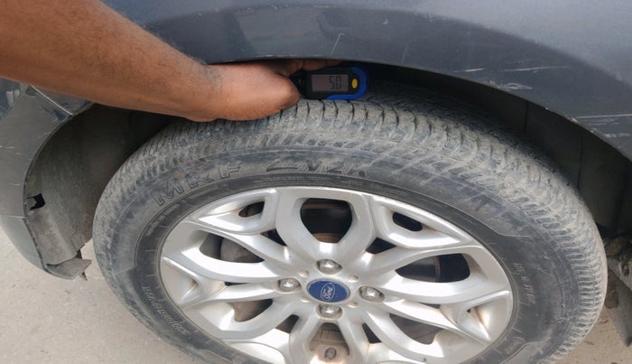 2017 Ford Ecosport TITANIUM 1.5L DIESEL, Diesel, Manual, 70,180 km, tyre