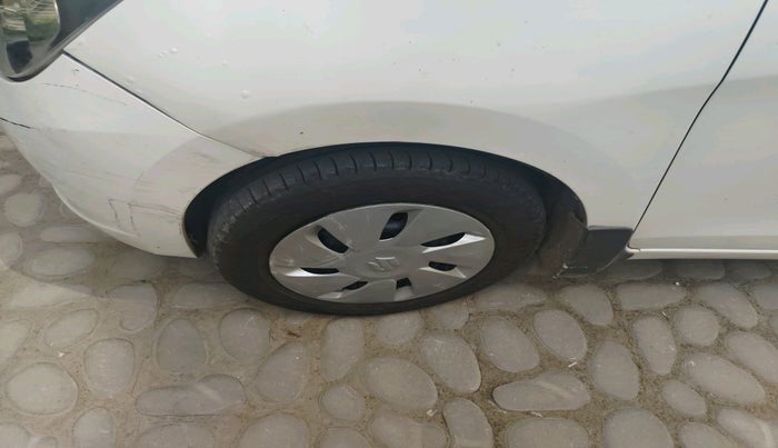 2016 Maruti Celerio ZXI AMT, Petrol, Automatic, 70,290 km, tyre