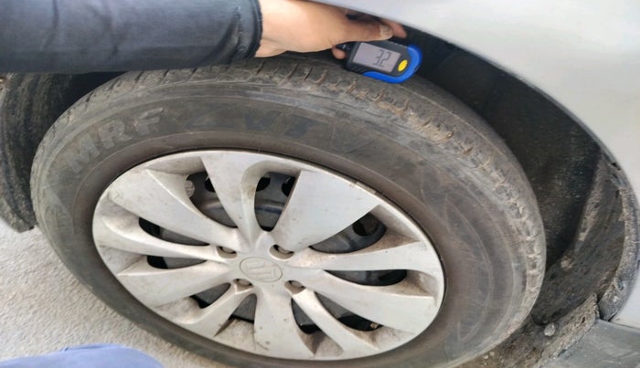 2017 Maruti Baleno DELTA PETROL 1.2, Petrol, Manual, 65,409 km, tyre