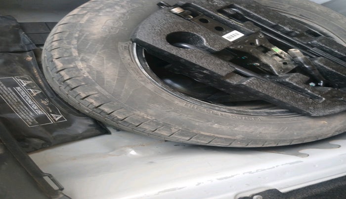 2022 Volkswagen VIRTUS TOPLINE TSI 1.0 AT, Petrol, Automatic, 1,17,341 km, tyre