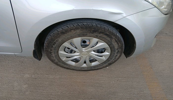 2019 Maruti Swift VXI, Petrol, Manual, 1,06,257 km, tyre