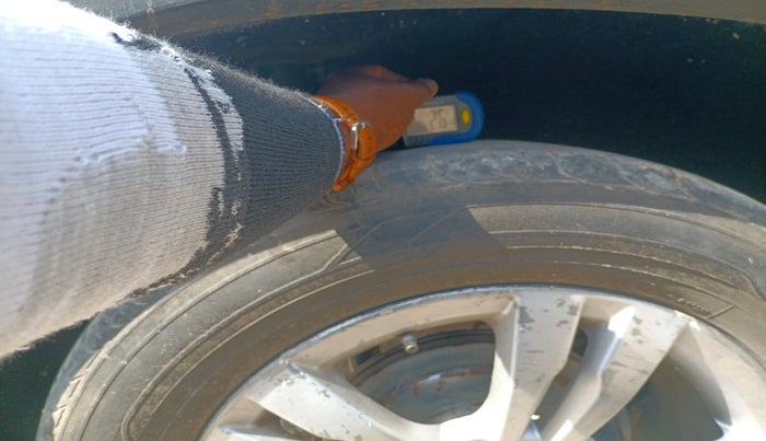 2017 Maruti Vitara Brezza ZDI PLUS DUAL TONE, Diesel, Manual, 42,022 km, tyre