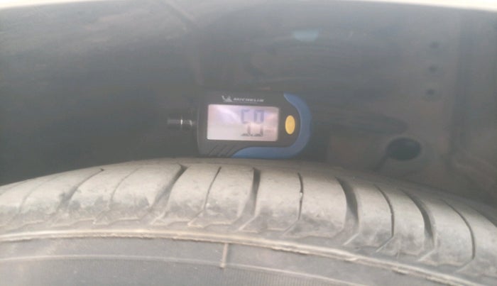 2019 Maruti Swift VDI, Diesel, Manual, 58,072 km, tyre