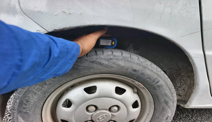 2011 Hyundai Santro Xing GL PLUS, CNG, Manual, 1,17,613 km, tyre