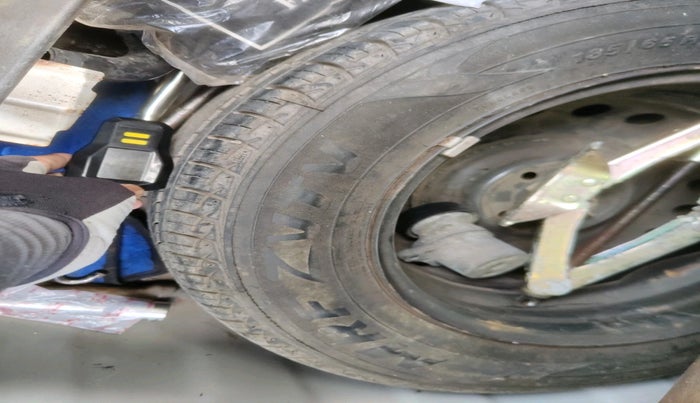 2017 Hyundai Verna 1.6 CRDI SX (O) AT, Diesel, Automatic, 87,191 km, tyre