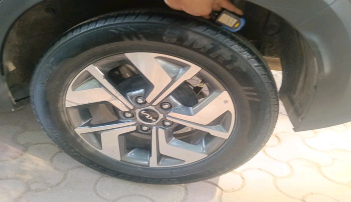 2022 KIA SONET HTX 1.5 AT, Diesel, Automatic, 56,607 km, tyre