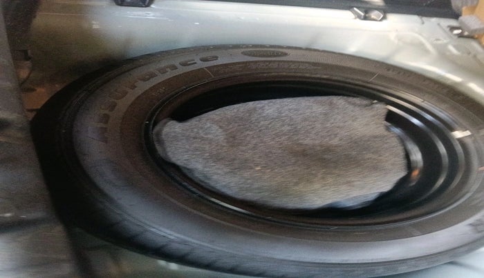 2022 KIA SONET HTX 1.5 AT, Diesel, Automatic, 56,607 km, tyre