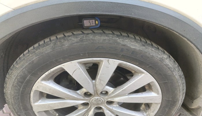 2022 MG ASTOR SUPER 1.5 MT, Petrol, Manual, 59,837 km, tyre