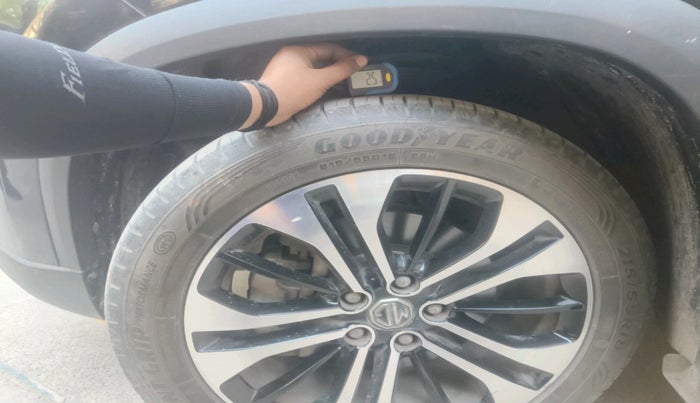 2021 MG HECTOR SHARP 1.5 DCT PETROL, Petrol, Automatic, 42,177 km, tyre