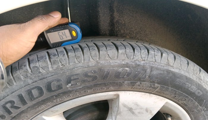 2011 Skoda Fabia ELEGANCE 1.2 MPI, Petrol, Manual, 57,883 km, tyre