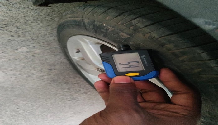 2009 Honda City 1.5L I-VTEC V AT, Petrol, Automatic, 1,29,012 km, tyre