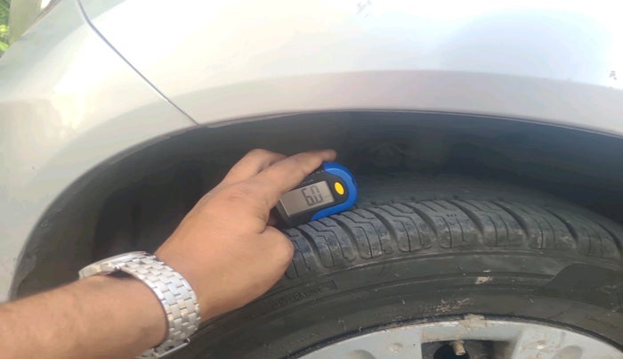 2015 Honda Brio S MT, Petrol, Manual, 40,302 km, tyre