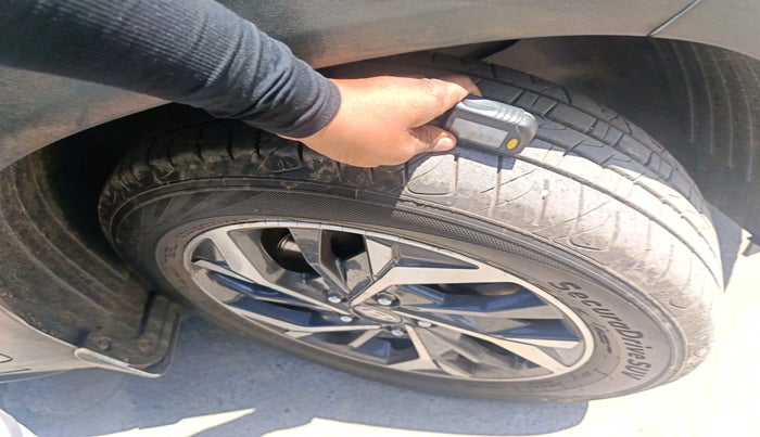 2020 Hyundai Creta E 1.5 DIESEL, Diesel, Manual, 1,36,332 km, tyre