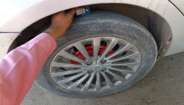 2016 Maruti Ciaz VDI+ SHVS, Diesel, Manual, 1,21,567 km, tyre