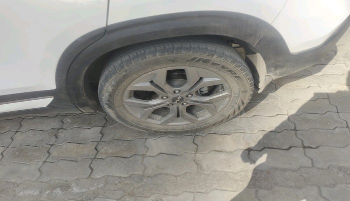 2023 KIA SELTOS HTX PETROL 1.5, Petrol, Manual, 49,341 km, tyre