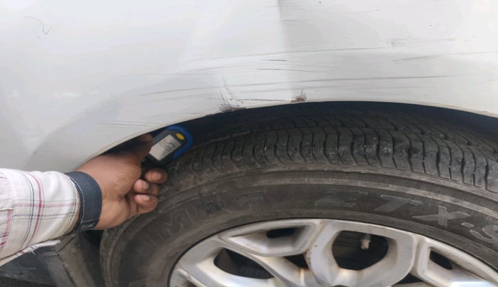 2015 Ford Ecosport TITANIUM 1.5L PETROL, Petrol, Manual, 1,17,517 km, tyre