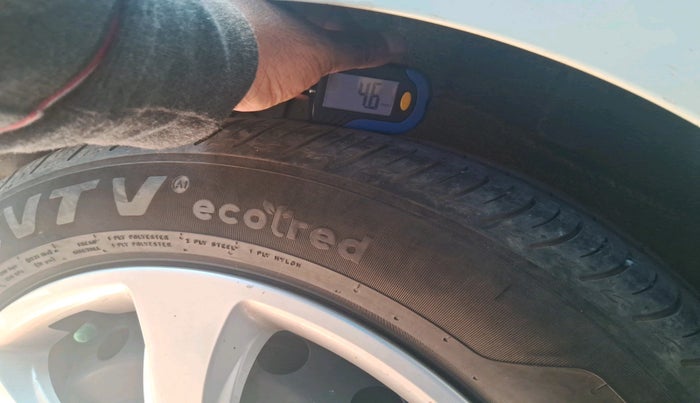 2012 Hyundai Verna FLUIDIC 1.6 VTVT EX, Petrol, Manual, 66,920 km, tyre