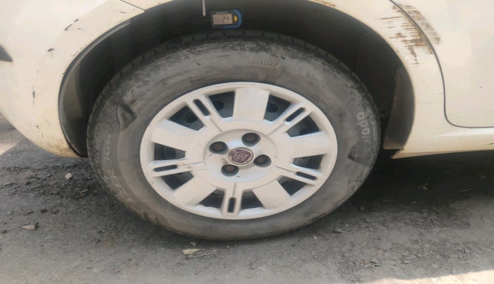 2011 Fiat Grand Punto ACTIVE 1.3, Diesel, Manual, 80,108 km, tyre