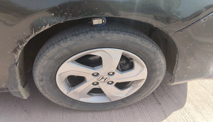 2014 Honda City 1.5L I-DTEC VX, Diesel, Manual, 1,06,176 km, tyre