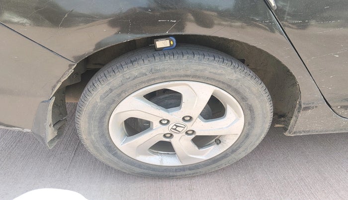 2014 Honda City 1.5L I-DTEC VX, Diesel, Manual, 1,06,176 km, tyre