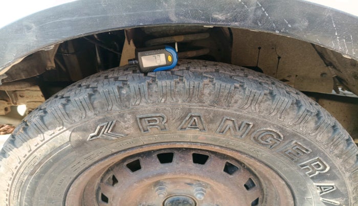 2013 Mahindra Xylo H4 BS IV, Diesel, Manual, 2,03,192 km, tyre