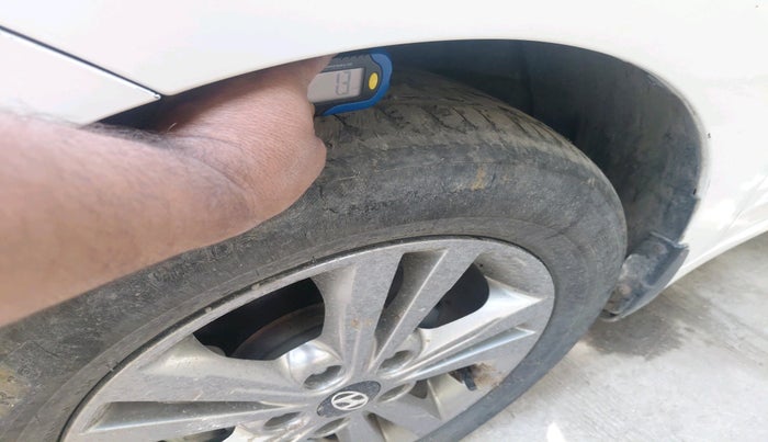 2017 Hyundai New Elantra 2.0 SX (O) MT, Petrol, Manual, 91,309 km, tyre