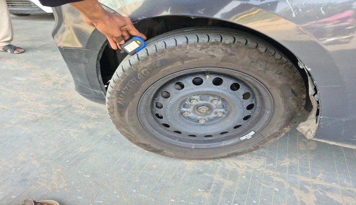 2018 Maruti Ertiga VXI CNG, CNG, Manual, 1,52,778 km, tyre