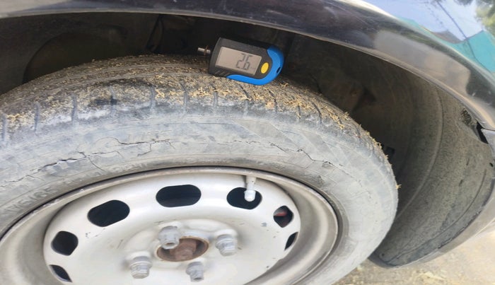 2007 Ford Fiesta ZXI 1.4 DIESEL ABS, Diesel, Manual, 1,62,529 km, tyre