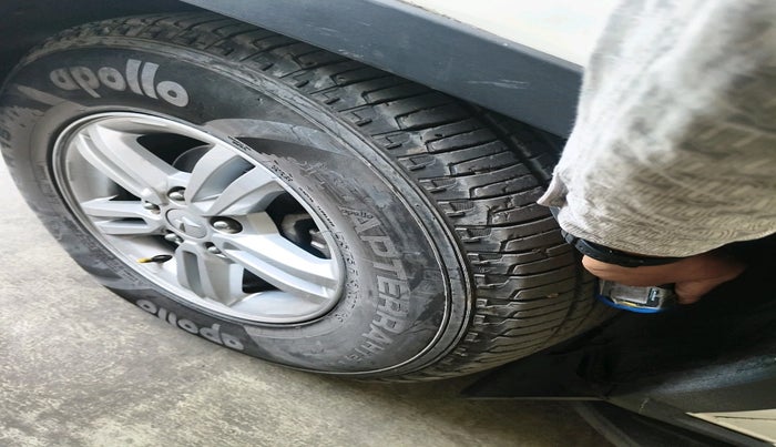 2024 Mahindra BOLERO NEO N10 R, Diesel, Manual, 46,072 km, tyre