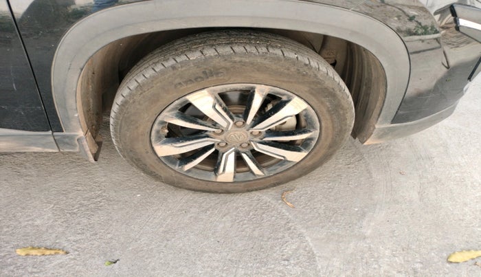 2020 MG HECTOR SHARP 2.0 DIESEL, Diesel, Manual, 46,212 km, tyre