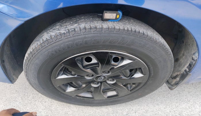 2016 Hyundai Elite i20 SPORTZ 1.2, Petrol, Manual, 35,711 km, tyre