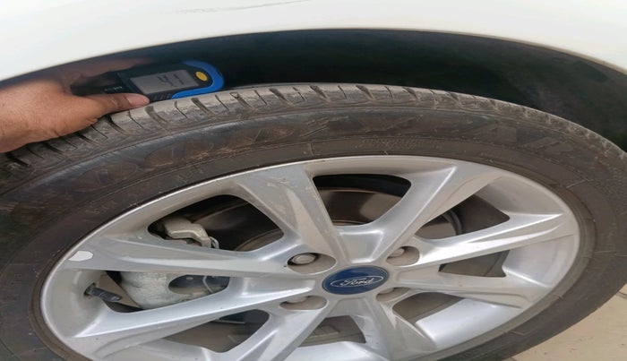 2021 Ford Ecosport TITANIUM 1.5L DIESEL, Diesel, Manual, 18,853 km, tyre