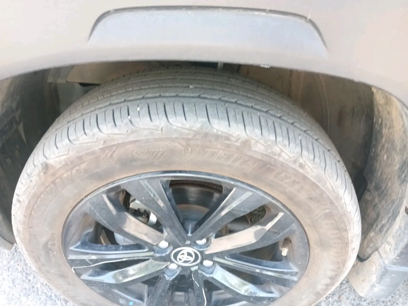 2024 Toyota Urban Cruiser Taisor S Plus 1.2 Petrol AMT, Petrol, Automatic, 22,164 km, tyre