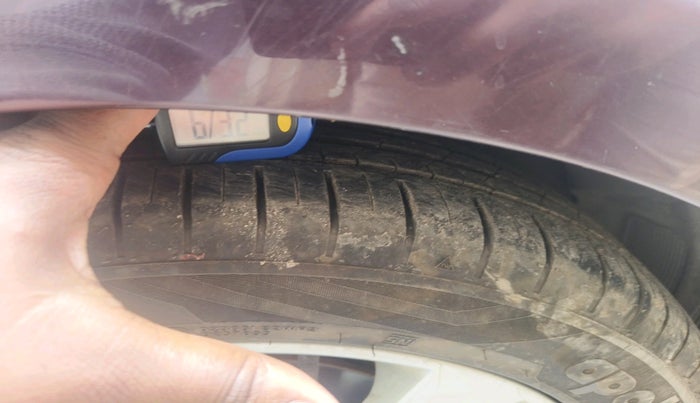 2012 Hyundai Verna FLUIDIC 1.6 VTVT SX, Petrol, Manual, 57,940 km, tyre