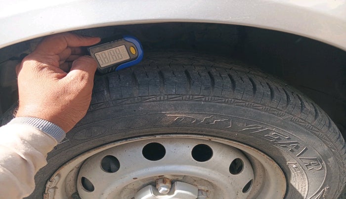 2005 Hyundai Getz GVS, Petrol, Manual, 44,909 km, tyre