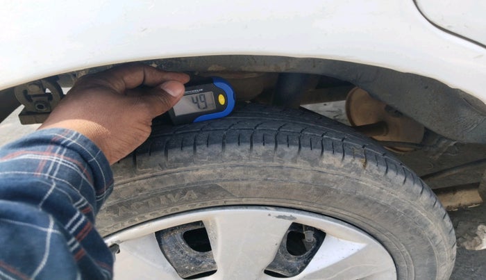 2015 Maruti Alto K10 VXI (O), Petrol, Manual, 83,531 km, tyre