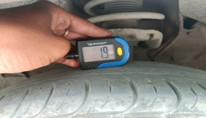 2022 KIA SELTOS HTK PLUS 1.5 IMT, Petrol, Manual, 40,053 km, tyre