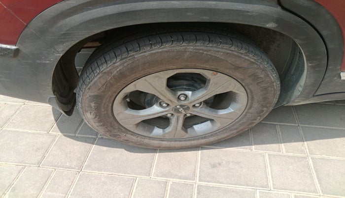 2022 KIA SELTOS HTK PLUS 1.5 IMT, Petrol, Manual, 40,053 km, tyre