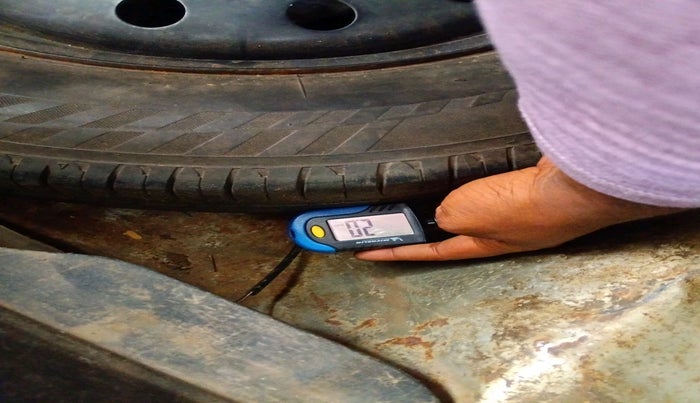 2013 Maruti Swift Dzire VDI, Diesel, Manual, 1,25,344 km, tyre