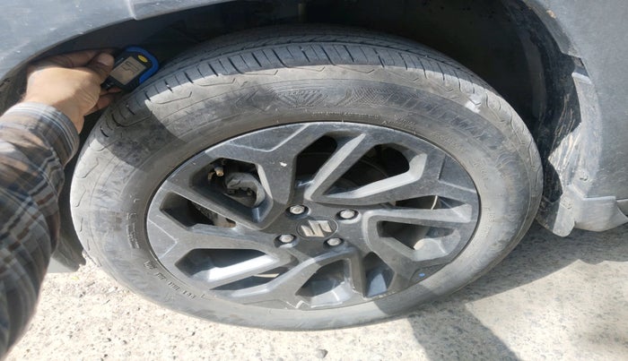 2024 Maruti FRONX DELTA PLUS 1.2L AGS, Petrol, Automatic, 14,900 km, tyre