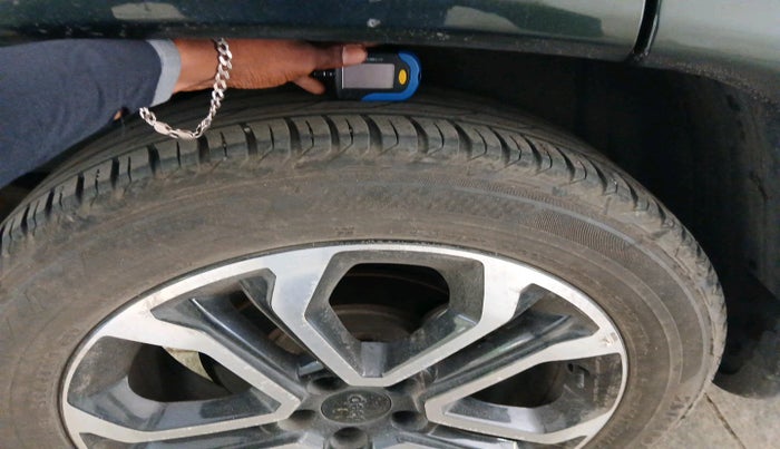 2021 Jeep Compass MODEL S (O) 1.4 PETROL DCT, Petrol, Automatic, 19,510 km, tyre