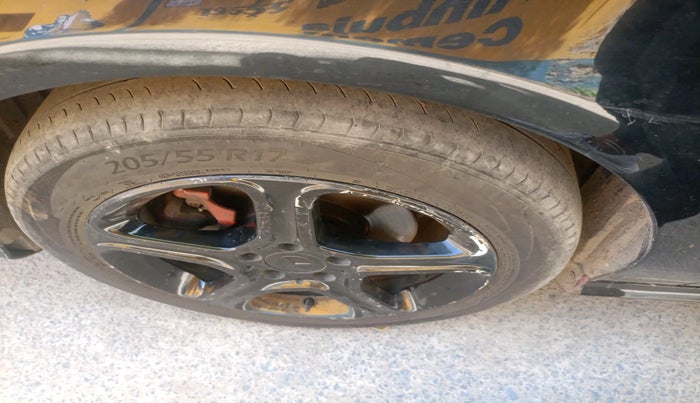 2017 Mercedes Benz CLA Class CLA 200 CDI STYLE, Diesel, Automatic, 1,48,188 km, tyre