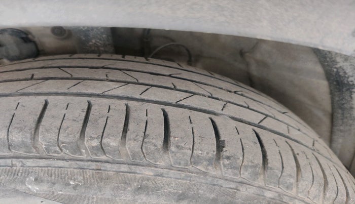 2019 Hyundai VENUE SX(O) 1.4 CRDI, Diesel, Manual, 89,259 km, tyre