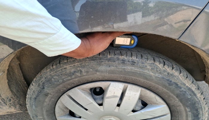 2020 Maruti Alto VXI, Petrol, Manual, 47,156 km, tyre