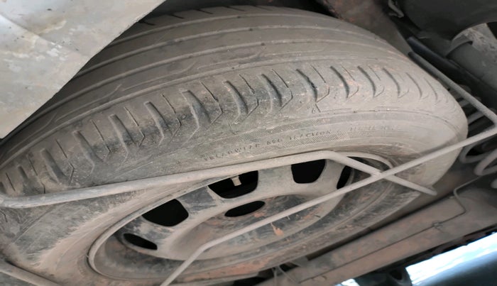 2018 Renault Duster 110 PS RXZ DIESEL, Diesel, Manual, 2,38,177 km, tyre